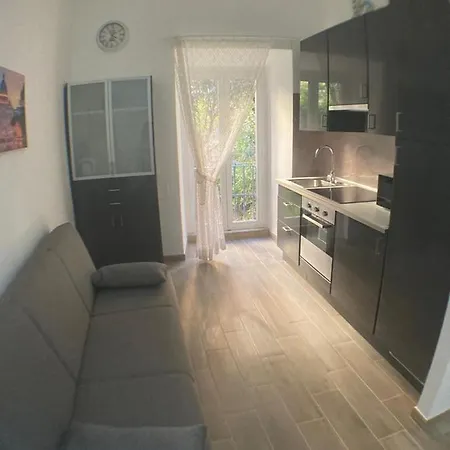 Casa Valesio * Rome